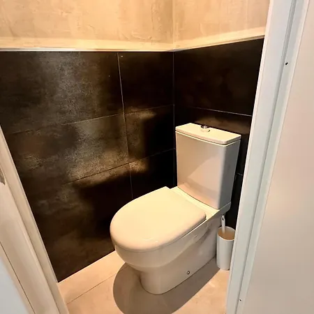 Casa *